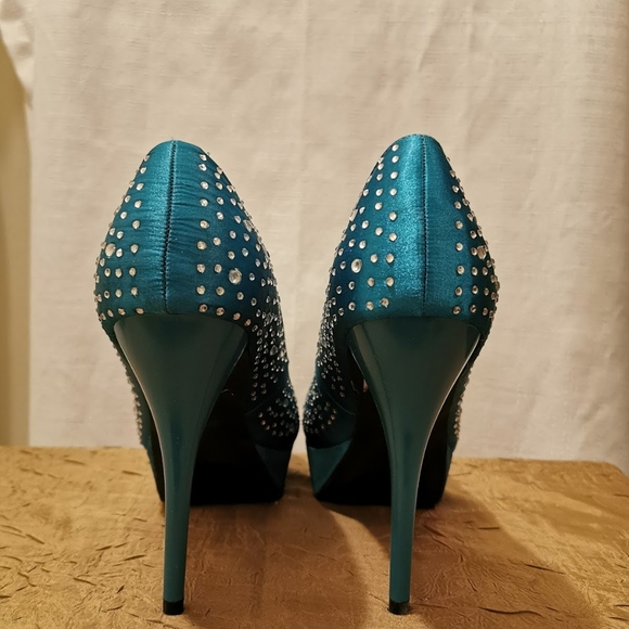 Sparkly Blue Heels - Picture 3 of 5